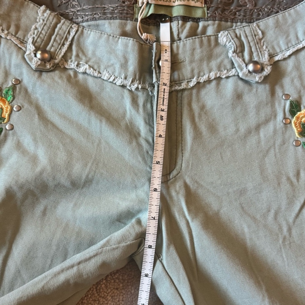 Miss Me Floral Embroidered Low Rise Flare Pants - Picture 5 of 7